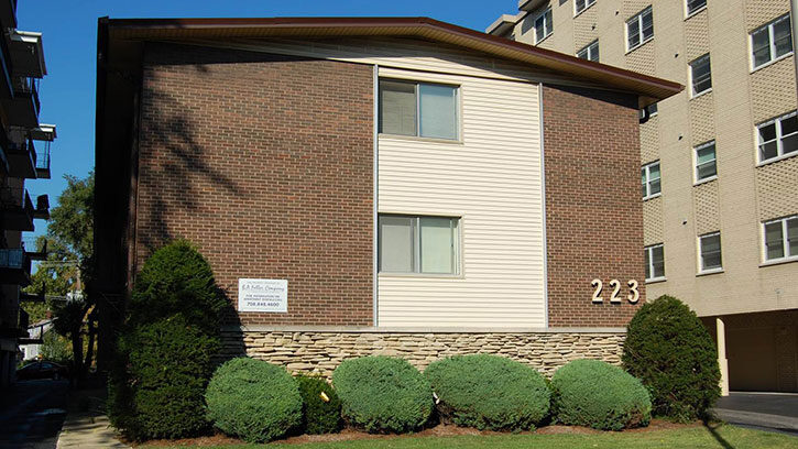 Forest Park Illinois Apartment