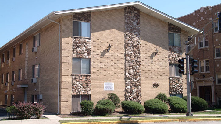 forest park illinois apartment